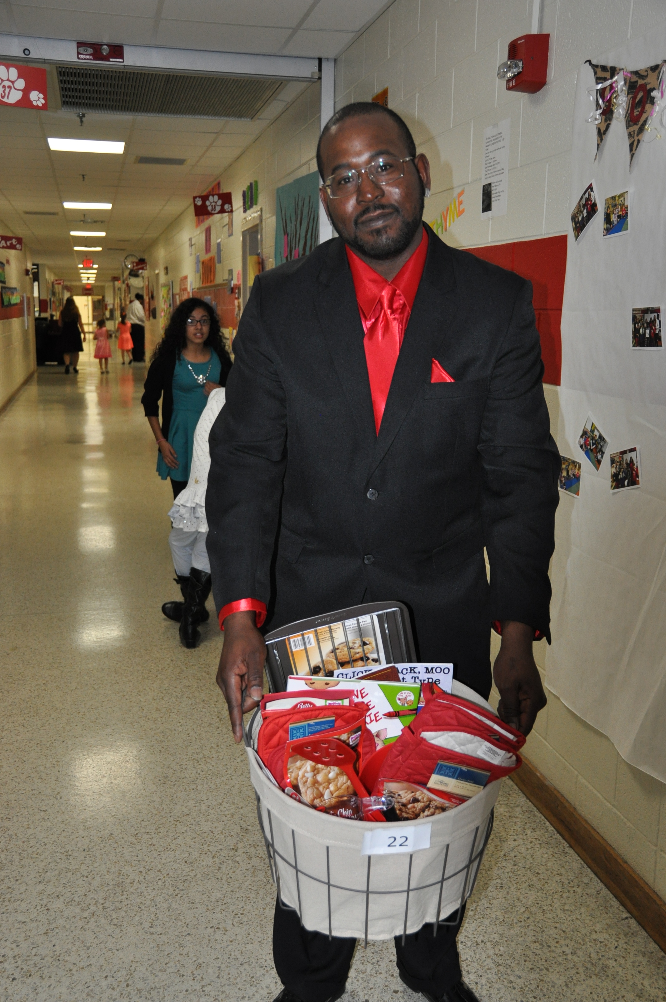 Parent Alonzo Shaw took home the Cookies and Bookies basket.